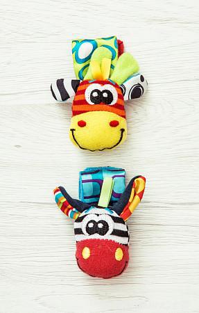 Baby cartoon animal wrist bell shaking socks, new children's wrist strap socks cover